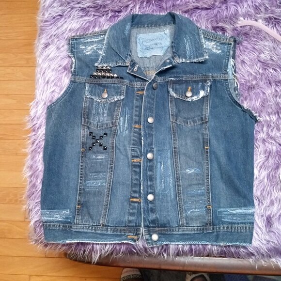 Denim Vest - Picture 2 of 9